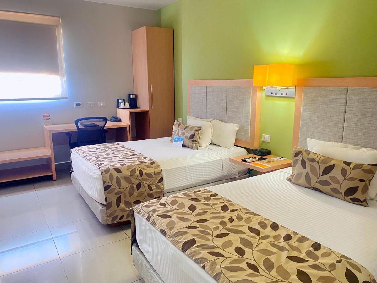 Sleep Inn Culiacán Buitenkant foto