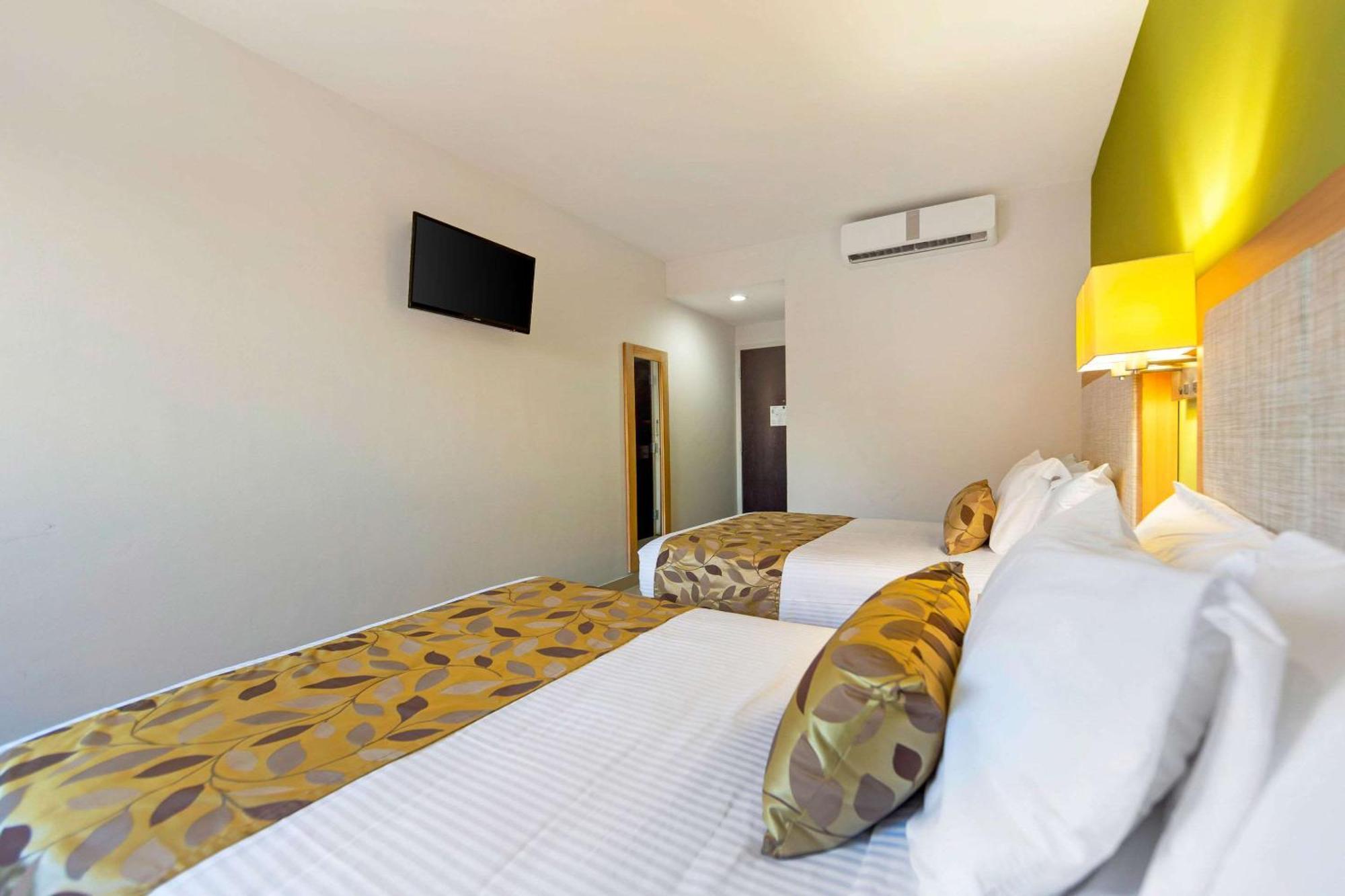 Sleep Inn Culiacán Buitenkant foto