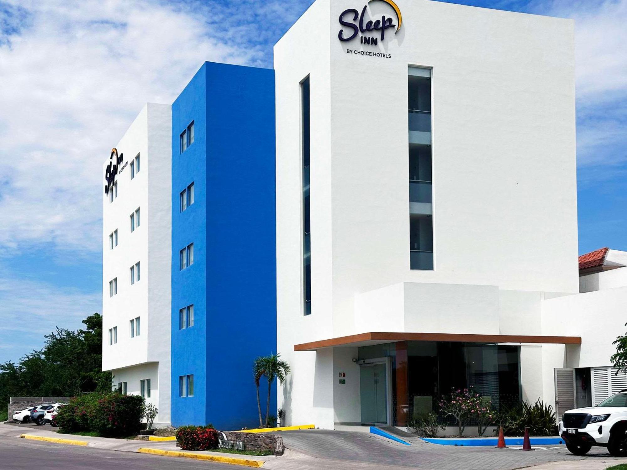 Sleep Inn Culiacán Buitenkant foto