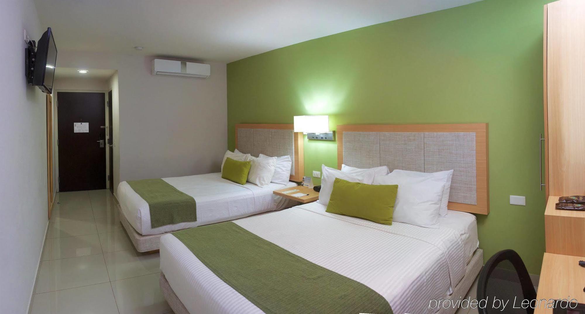 Sleep Inn Culiacán Buitenkant foto