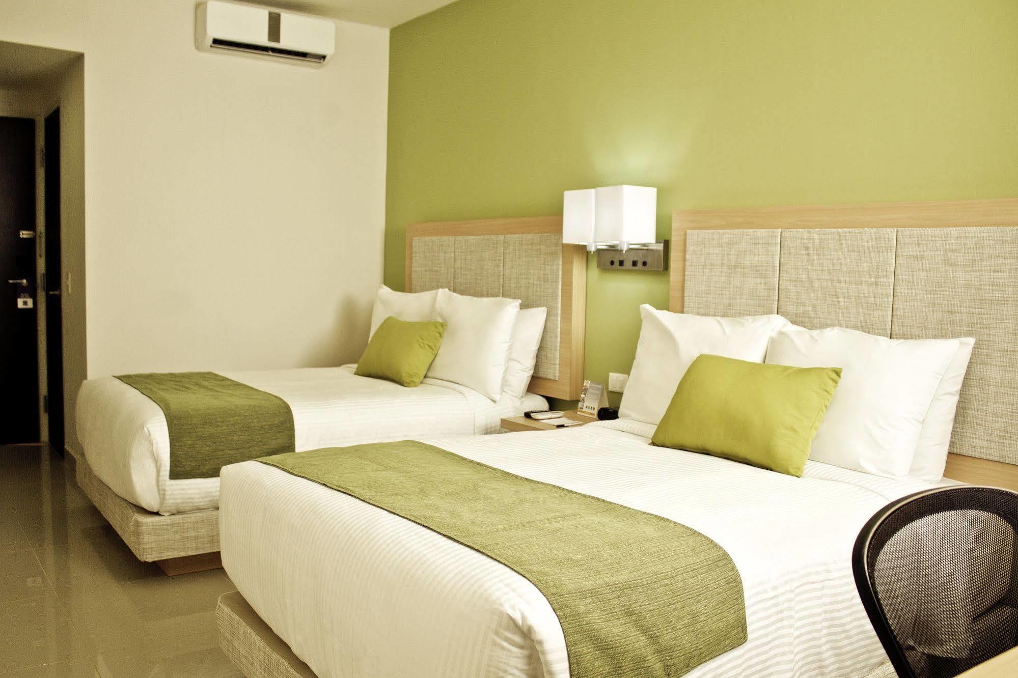 Sleep Inn Culiacán Buitenkant foto